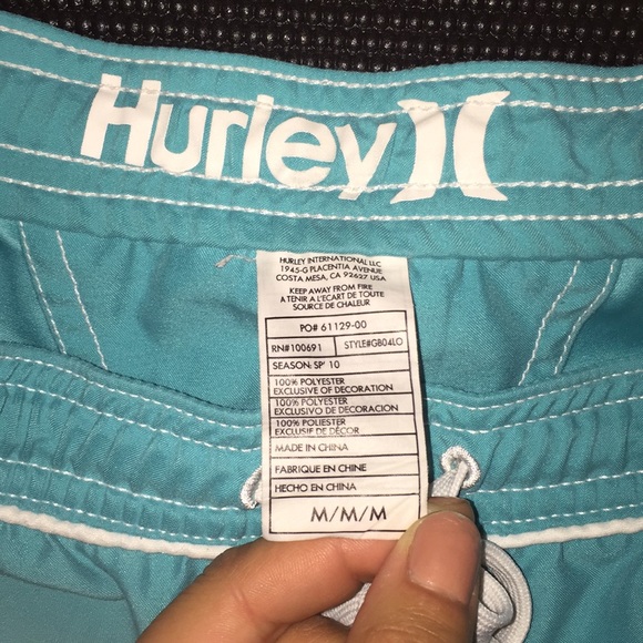 Shorts - Picture 2 of 3